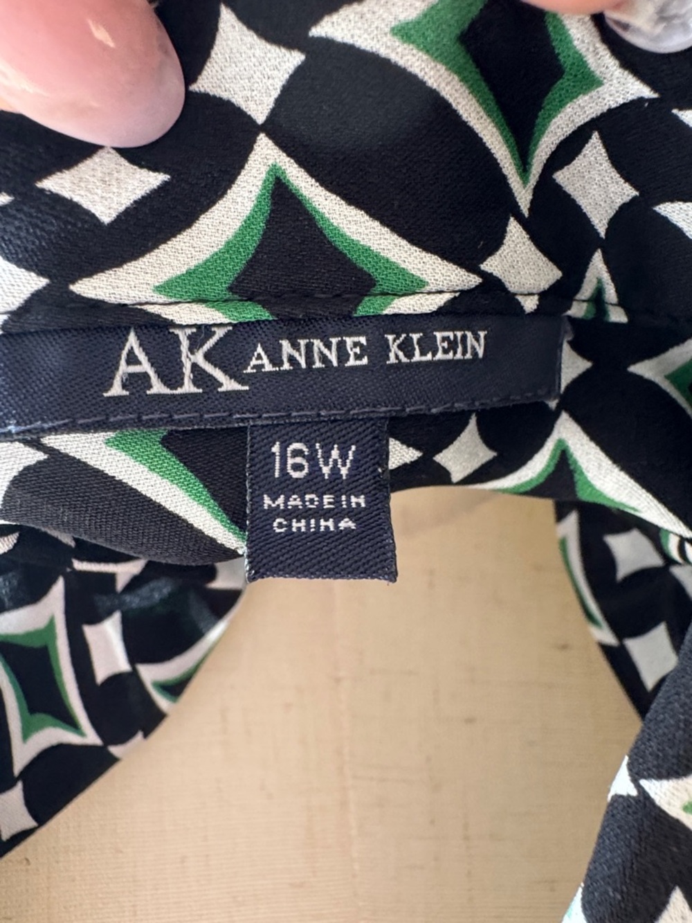 Anne Klein Black & White Geometric Button-Down Blouse - Picture 5 of 6